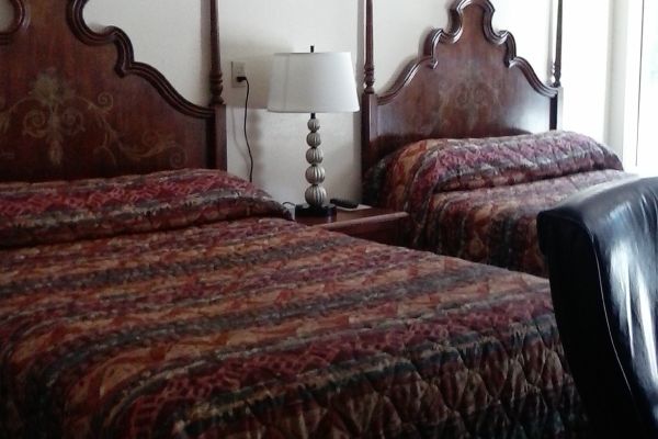 AMBER INN MOTEL (Hansen)